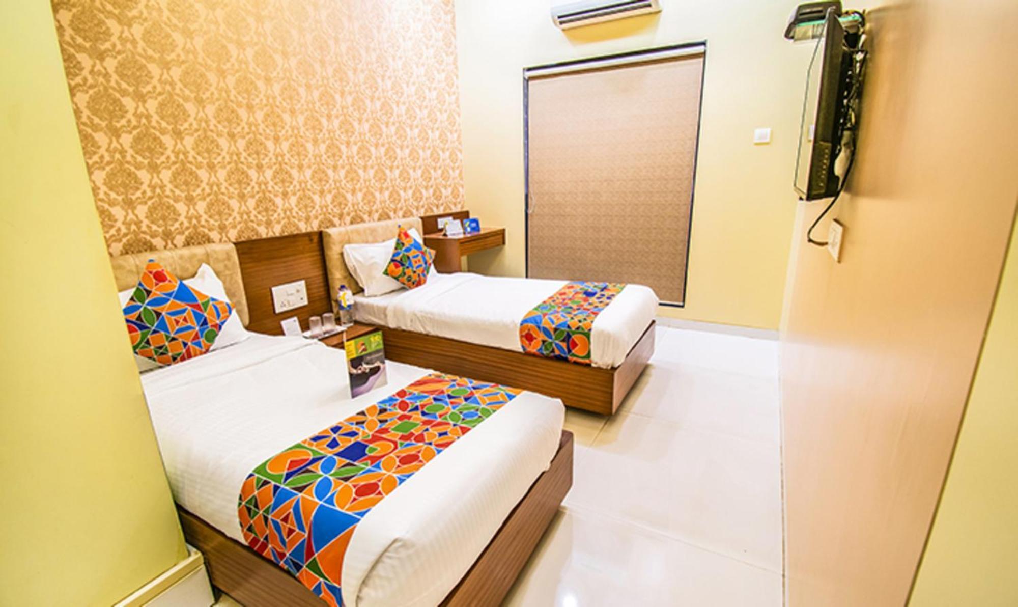 Fabhotel Seven Hills - Nr Mumbai International Airport Экстерьер фото